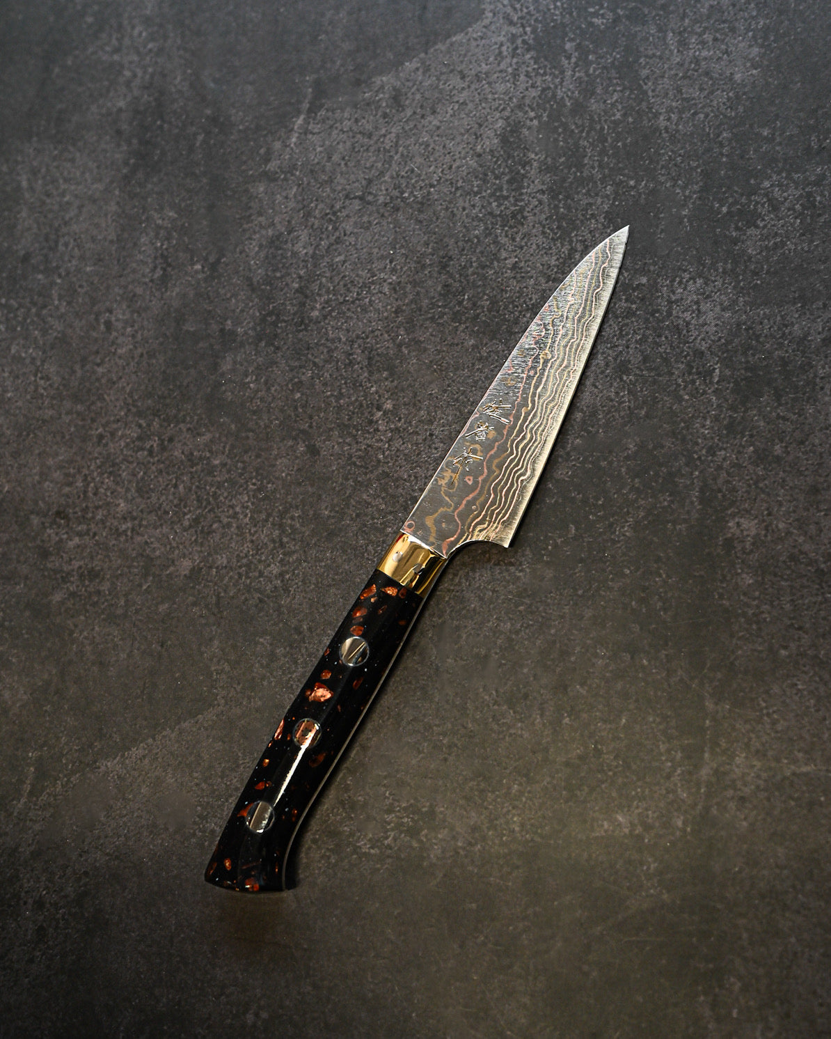 佐治武士 V金10W 有色ダマスカス ペティ 90mm ミガキ仕上げ 黒茶コーリアンハンドル