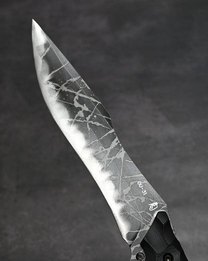 Kikuknives Kiku Matsuda Custom Knife
“Bastard Blade Racing” Outdoor Knife – OU-31 Steel