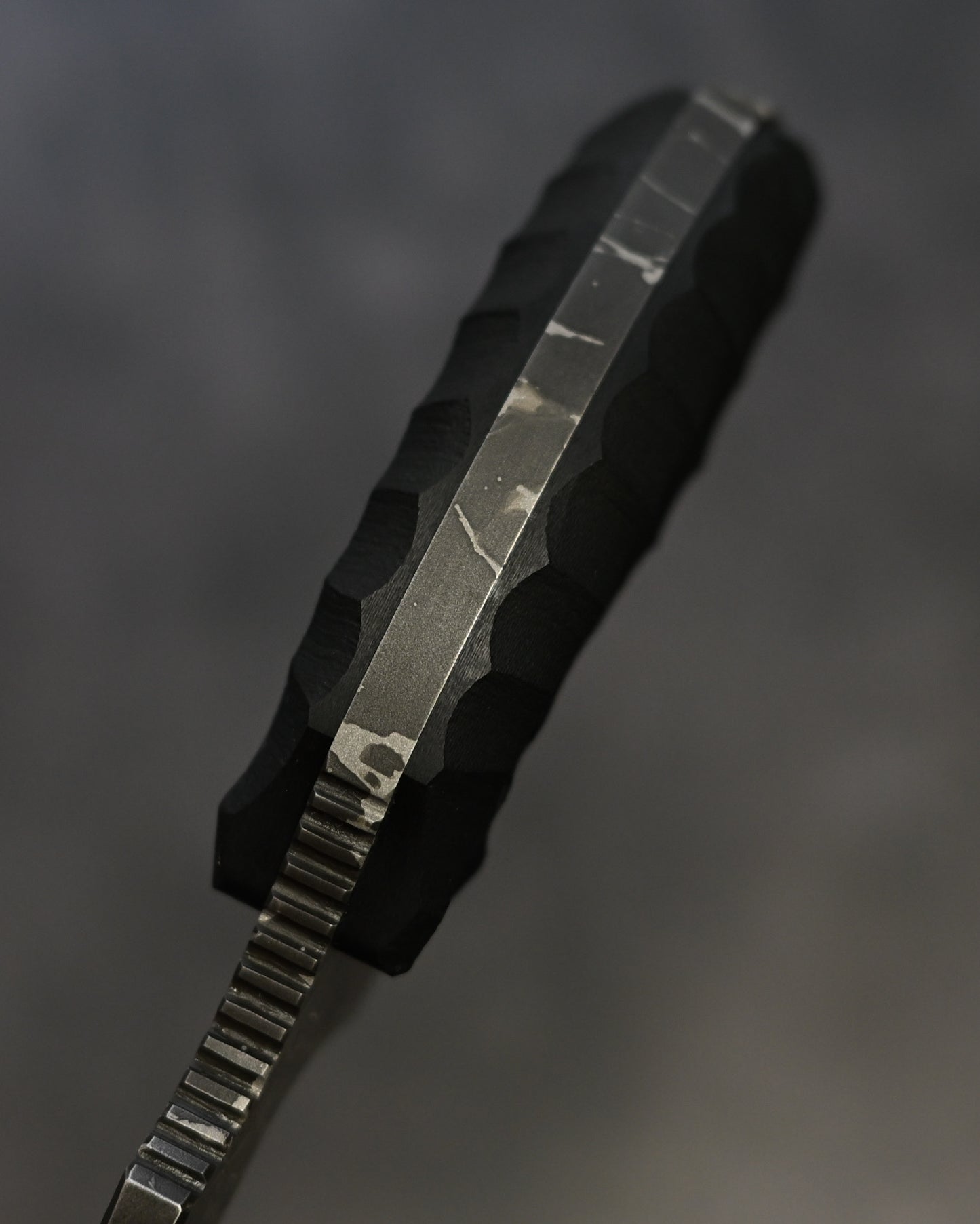 希少・極厚  松田菊男作 「白鷹」  サイン入り ハンドメイド フィクスドブレード  OU-31鋼 × G10ハンドル