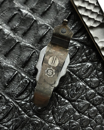 Steel Flame × Starlingear × Strider Triple Collaboration Pocket Clip – Stainless Steel XL / 925 Silver Dark Skull Inlay