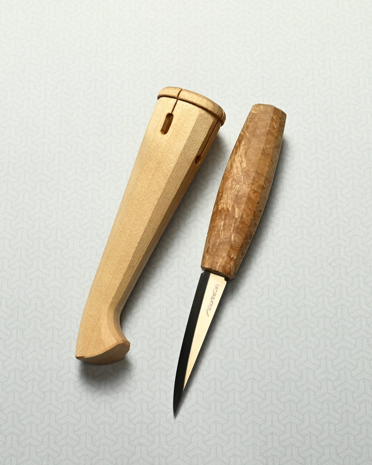 Handcrafted Custom Edition Nordic-Style Outdoor Knife