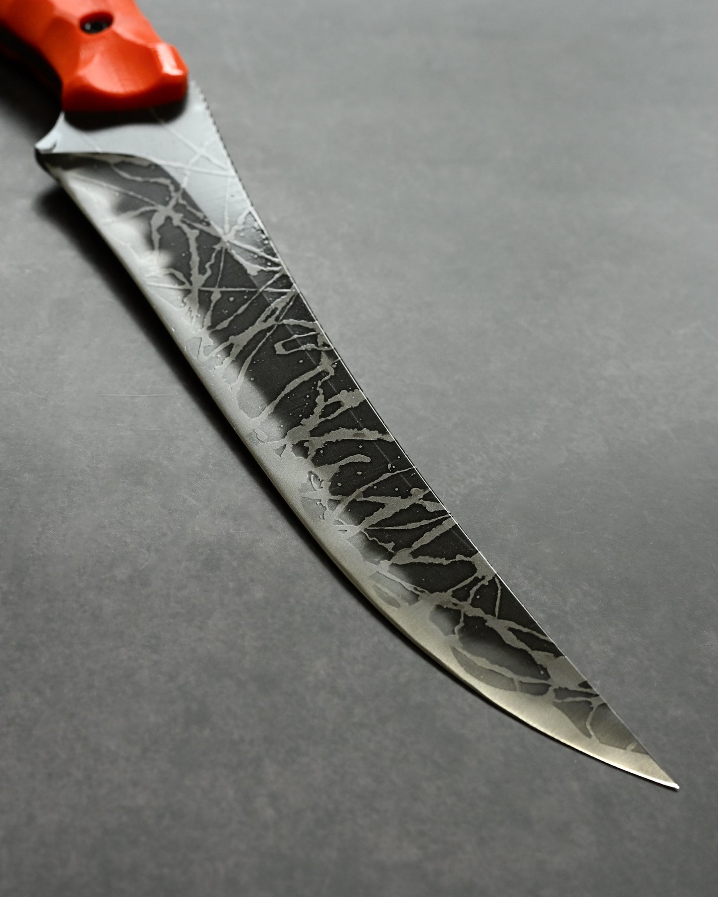 Kikuknives Akashoubin  | OU-31 × Orange G10 | Kiku Matsuda Custom Knife