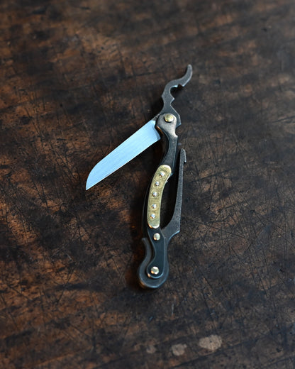 Handmade in Japan - Hidetoshi Nakayama’s Miniature Seahorse Knife, Vintage EDC Pocket Tool