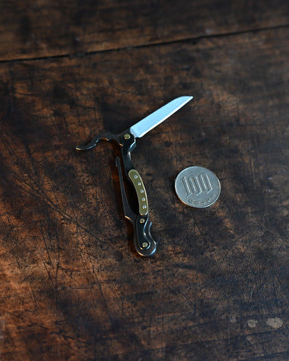 Handmade in Japan - Hidetoshi Nakayama’s Miniature Seahorse Knife, Vintage EDC Pocket Tool