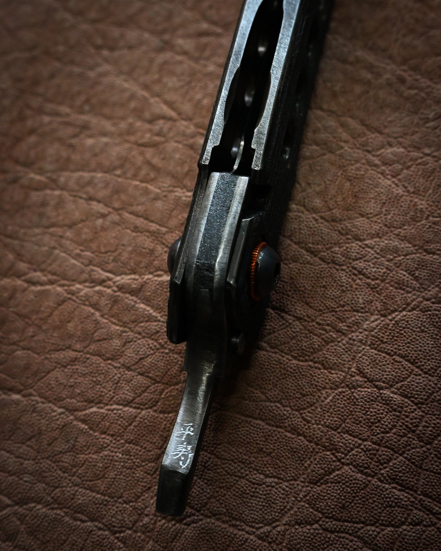 Highly Recommended Artist Piece — Extremely Rare Yukio Nibu Custom Folding Knife Tokyo Exhibition Model No. R8-1 HiKōMori Heavy-Spine Build