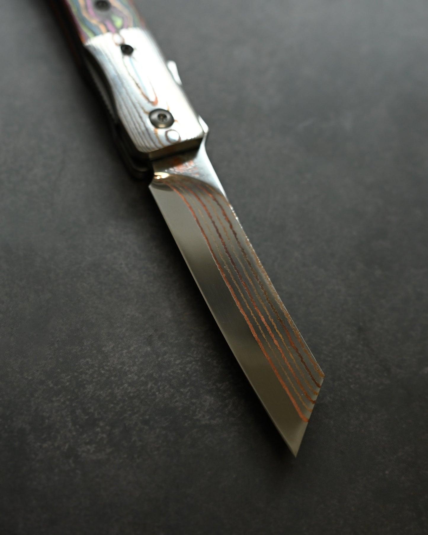 Haoworks Design Eirou  (Shadow Wolf) SG2 Mokume Damascus Folding Knife  Neon Lava Handle