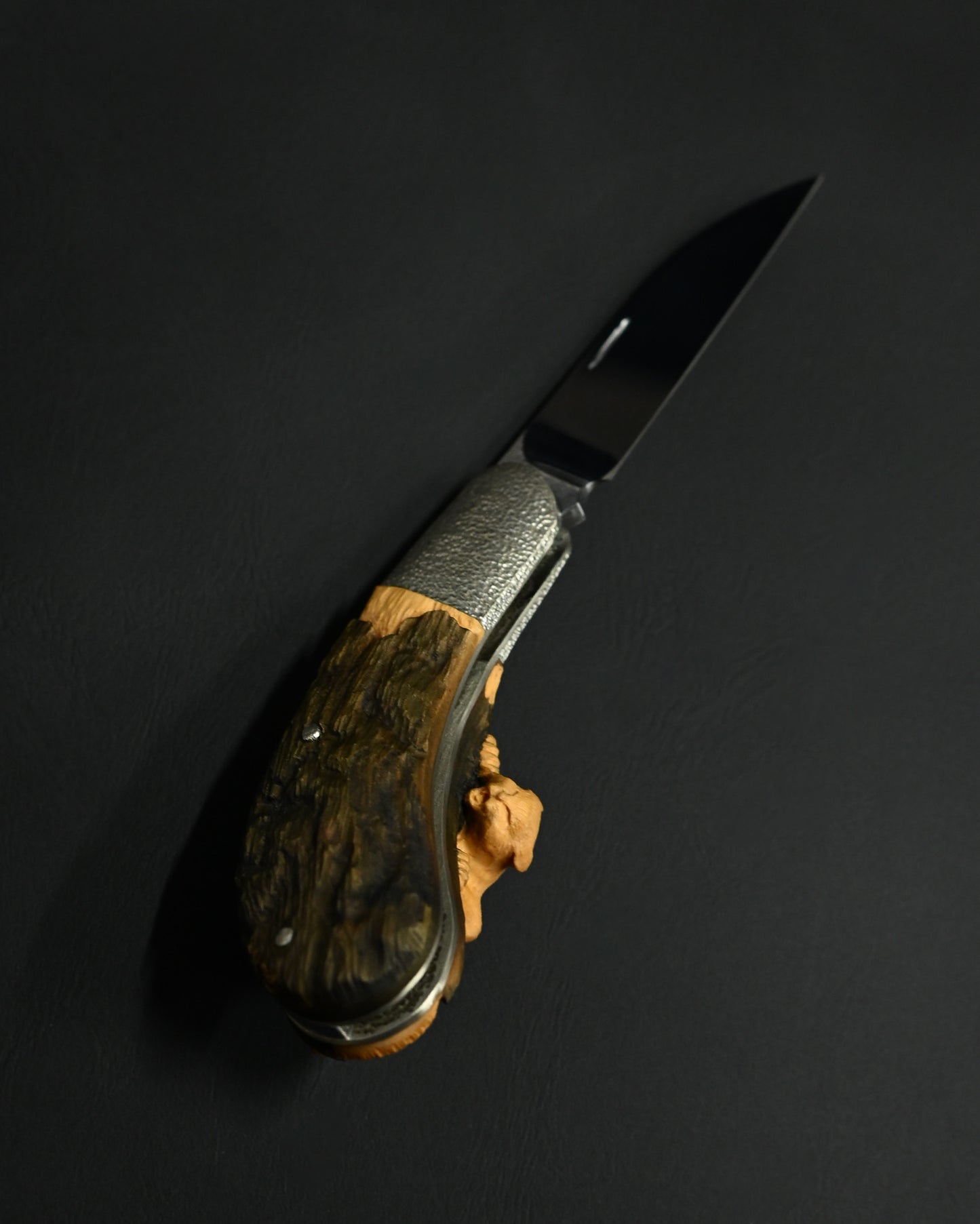 Hidetoshi Nakayama “Cat Knife” — Hand-Carved Folding Art Knife with Climbing Cat Handle