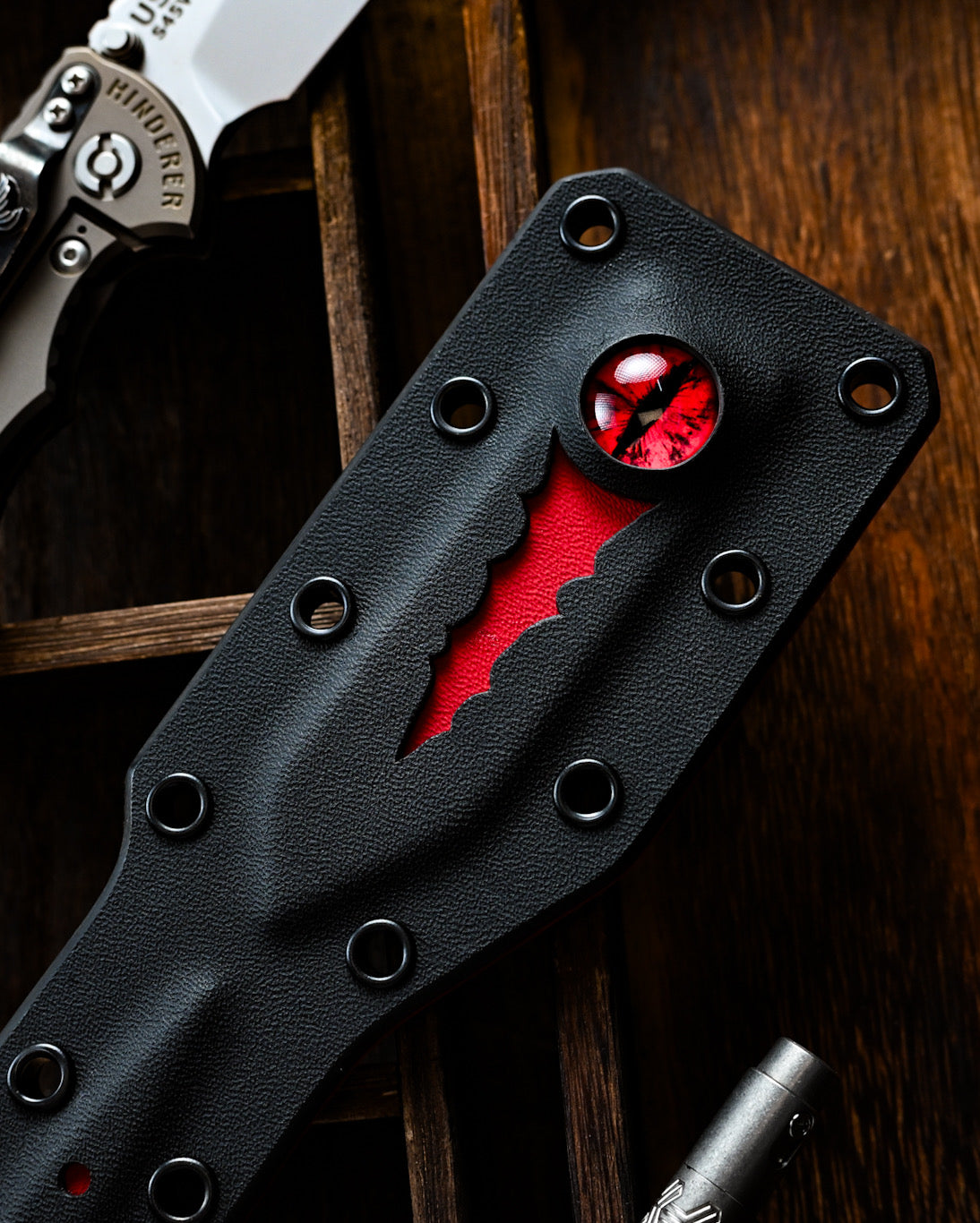 Handcrafted QIWAN KYDEX Paddle – EDC Self-Defense Tool with Demon Eye Carving, Limited Edition