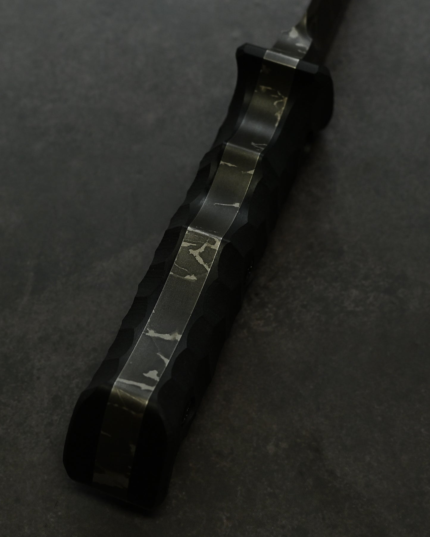 Extremely Rare  | Kiku Matsuda “Asuka” — OU-31 Steel Blade × Black G10 Handle