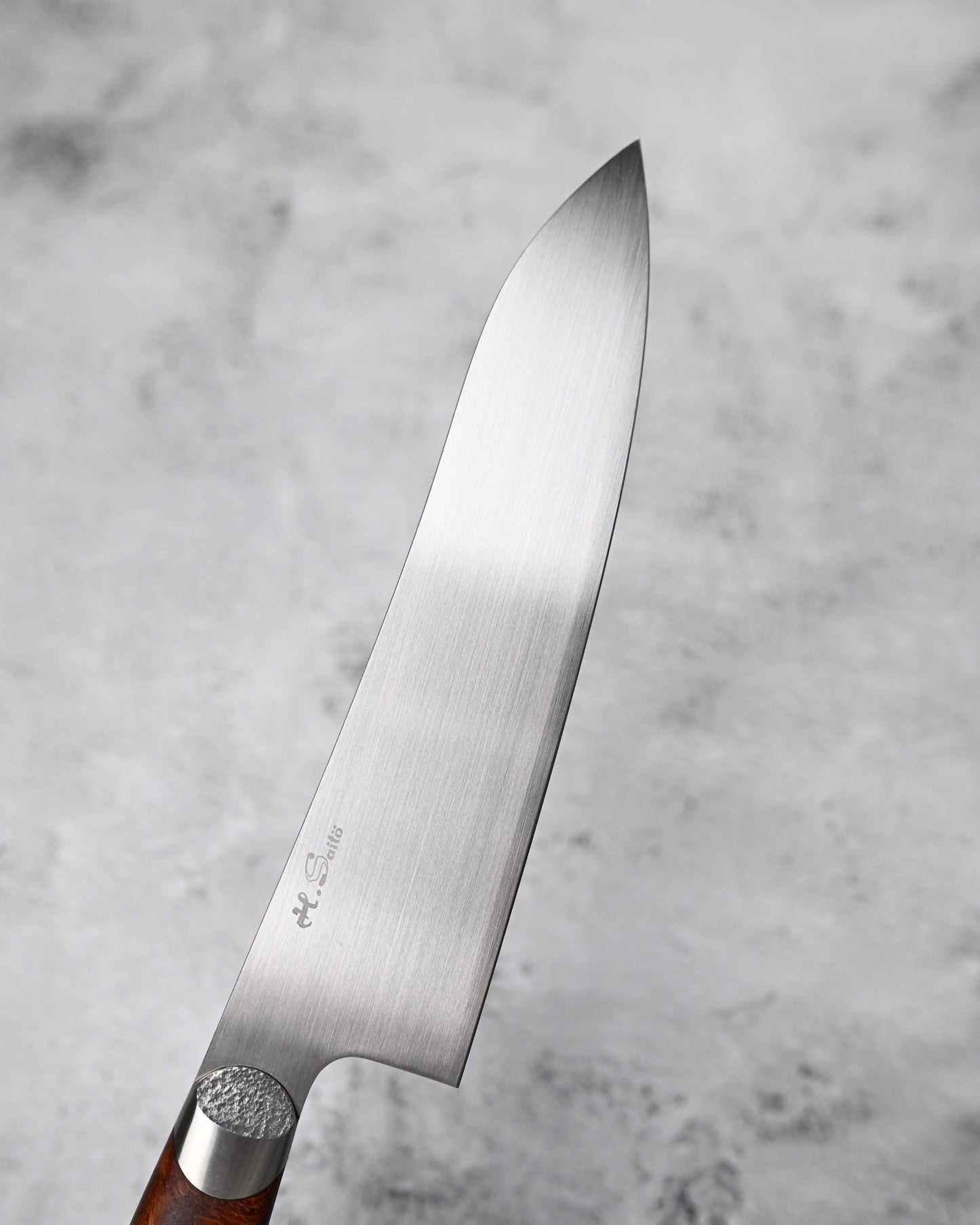 Japan Made Hiroshi Saito Handmade SG2 Chef Knife｜Karin Wood Handle｜Hand-Brushed Blade