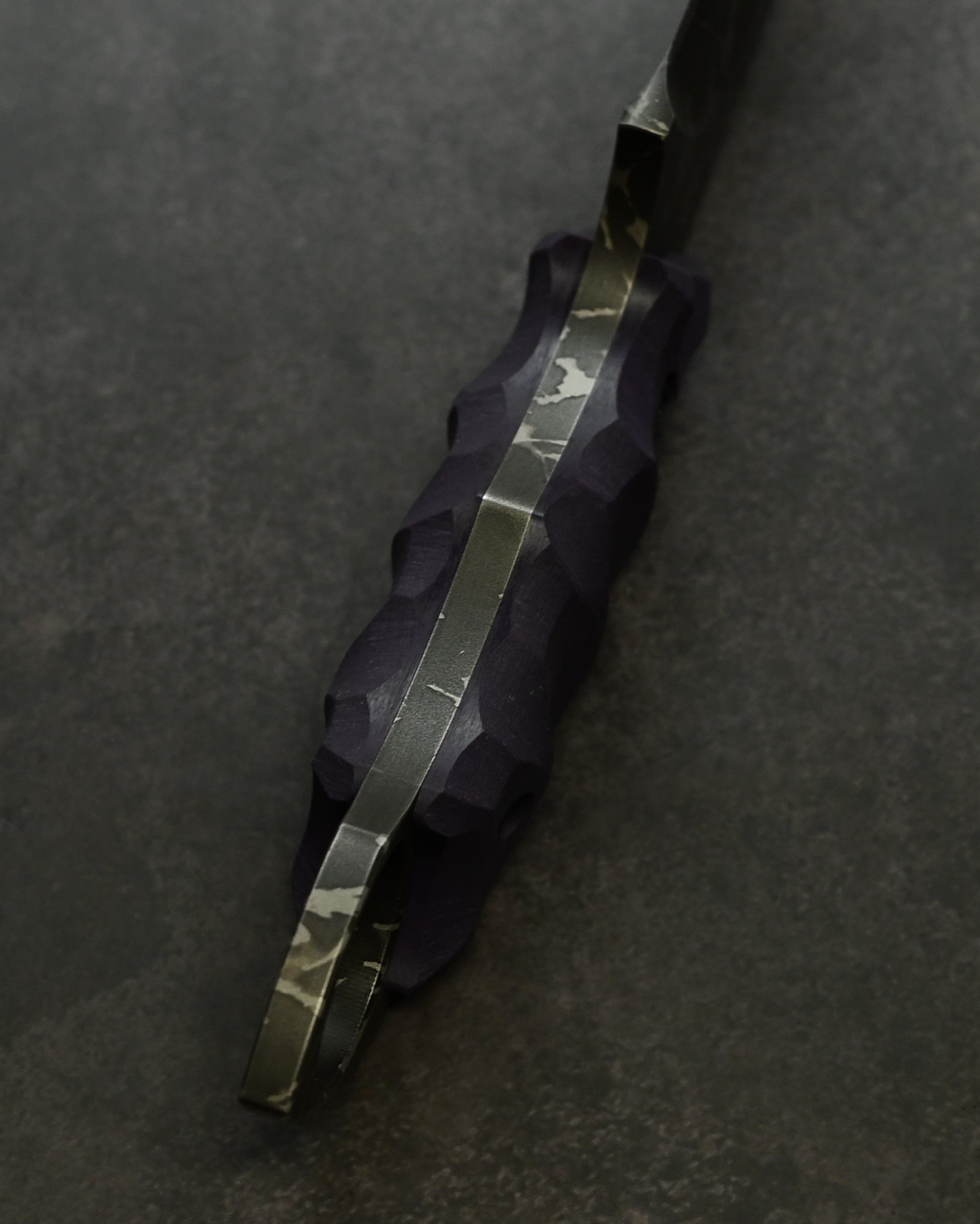 数量限定マサユキBadger（バジャー）—— OU-31鋼 × パープルG10ハンドル