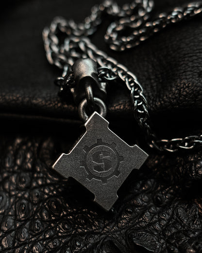 Rare Tokyo Show Exclusive Steel Flame × Starlingear Devil Slickster Killbox Pendant – Signed Edition