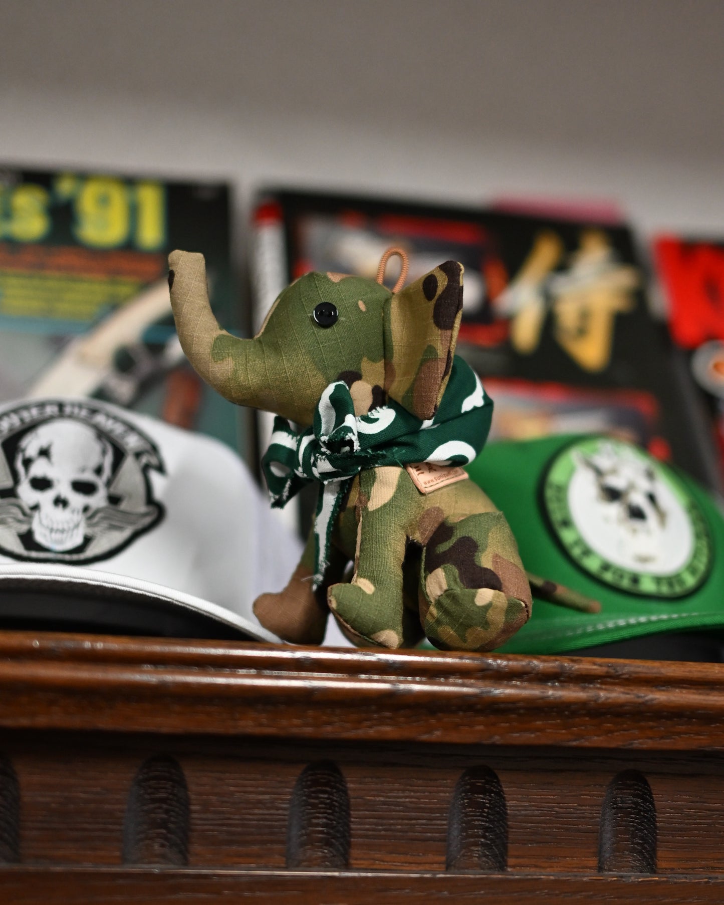 Sunizumi Shoten × Kotobukidou Camo Elephant Custom Mascot Charm