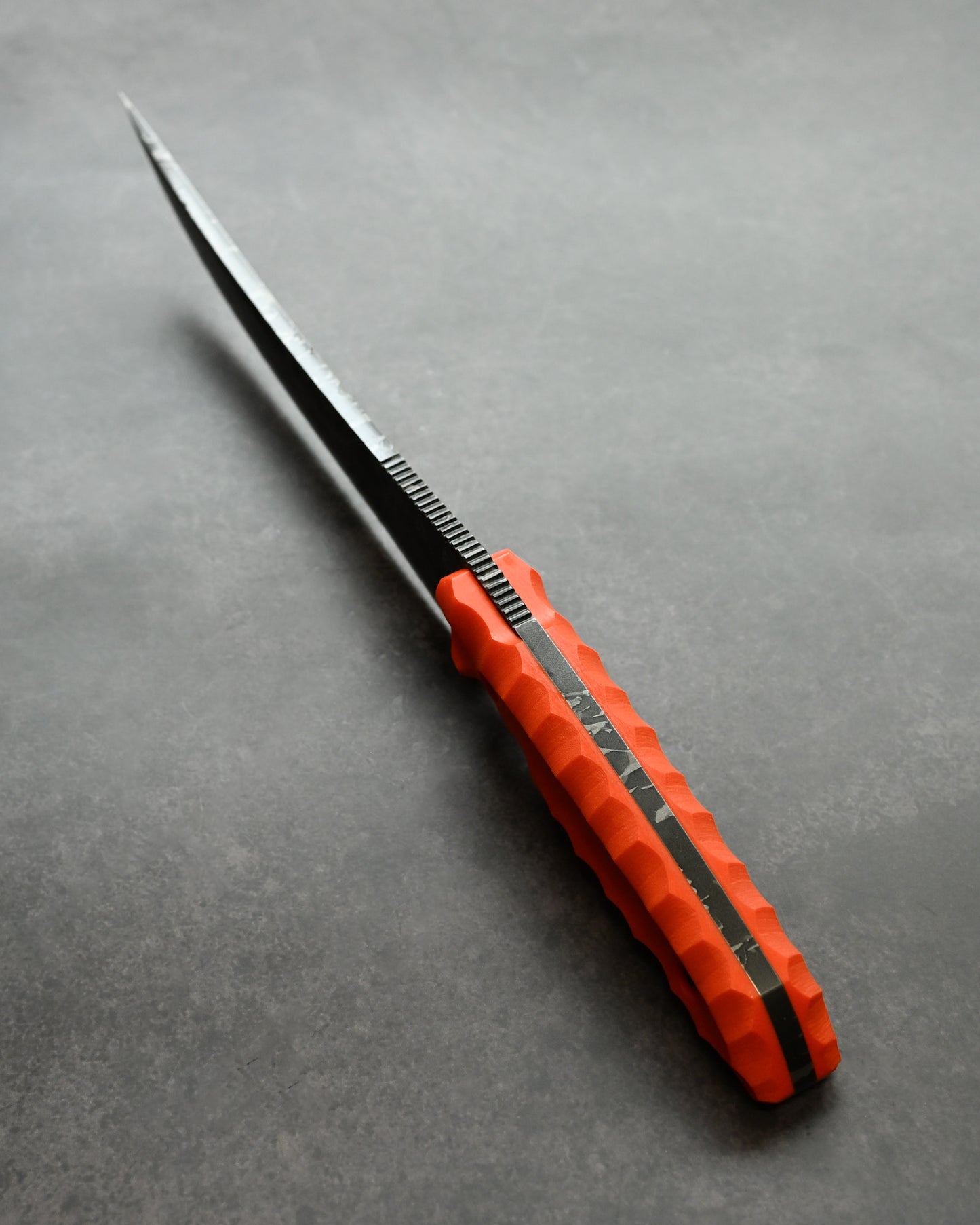 Kikuknives Akashoubin  | OU-31 × Orange G10 | Kiku Matsuda Custom Knife