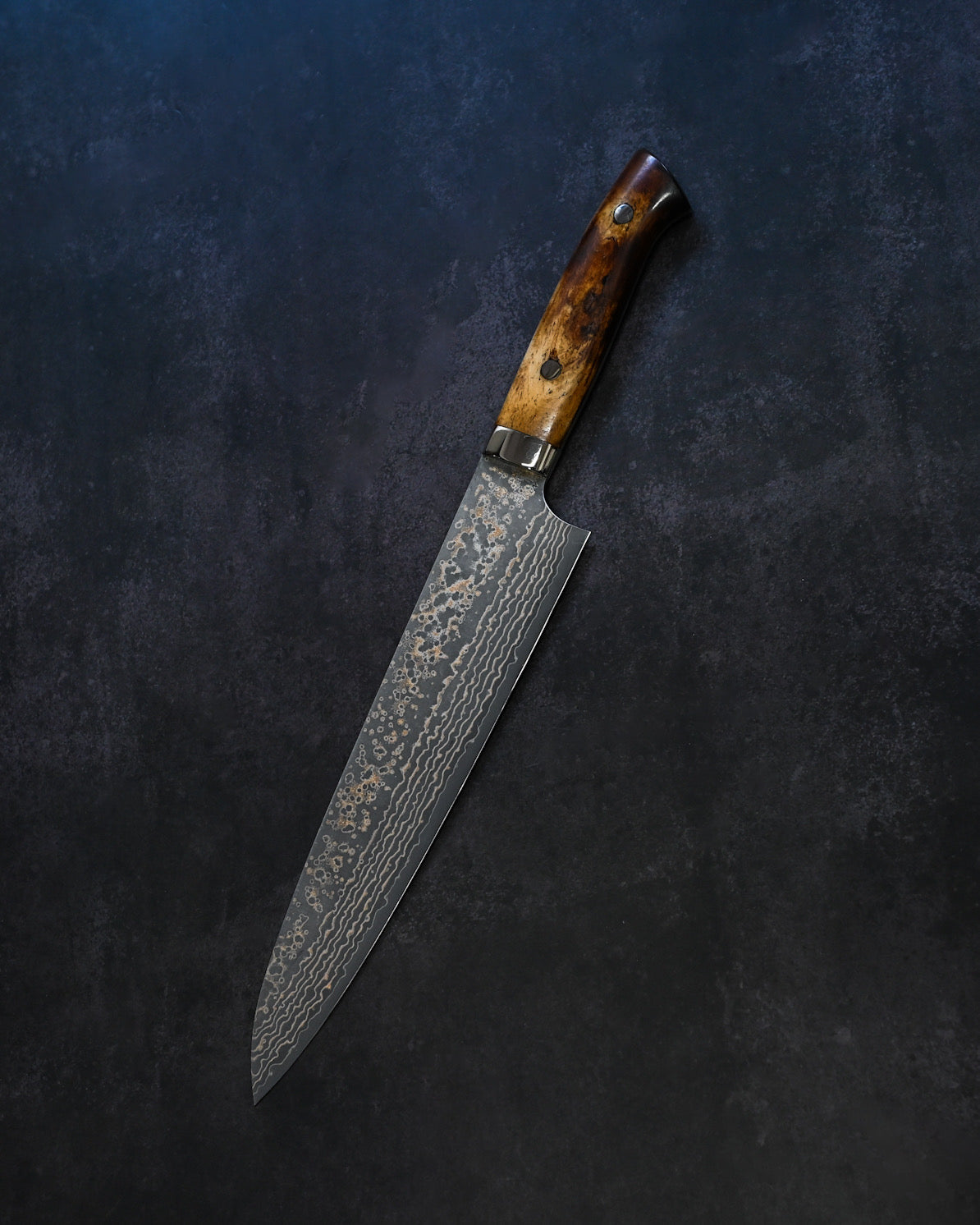 Takeshi Saji  – Traditional Japanese Kitchen Knife VG10 Damascus Gyuto 240mm – Brown Bone Handle 