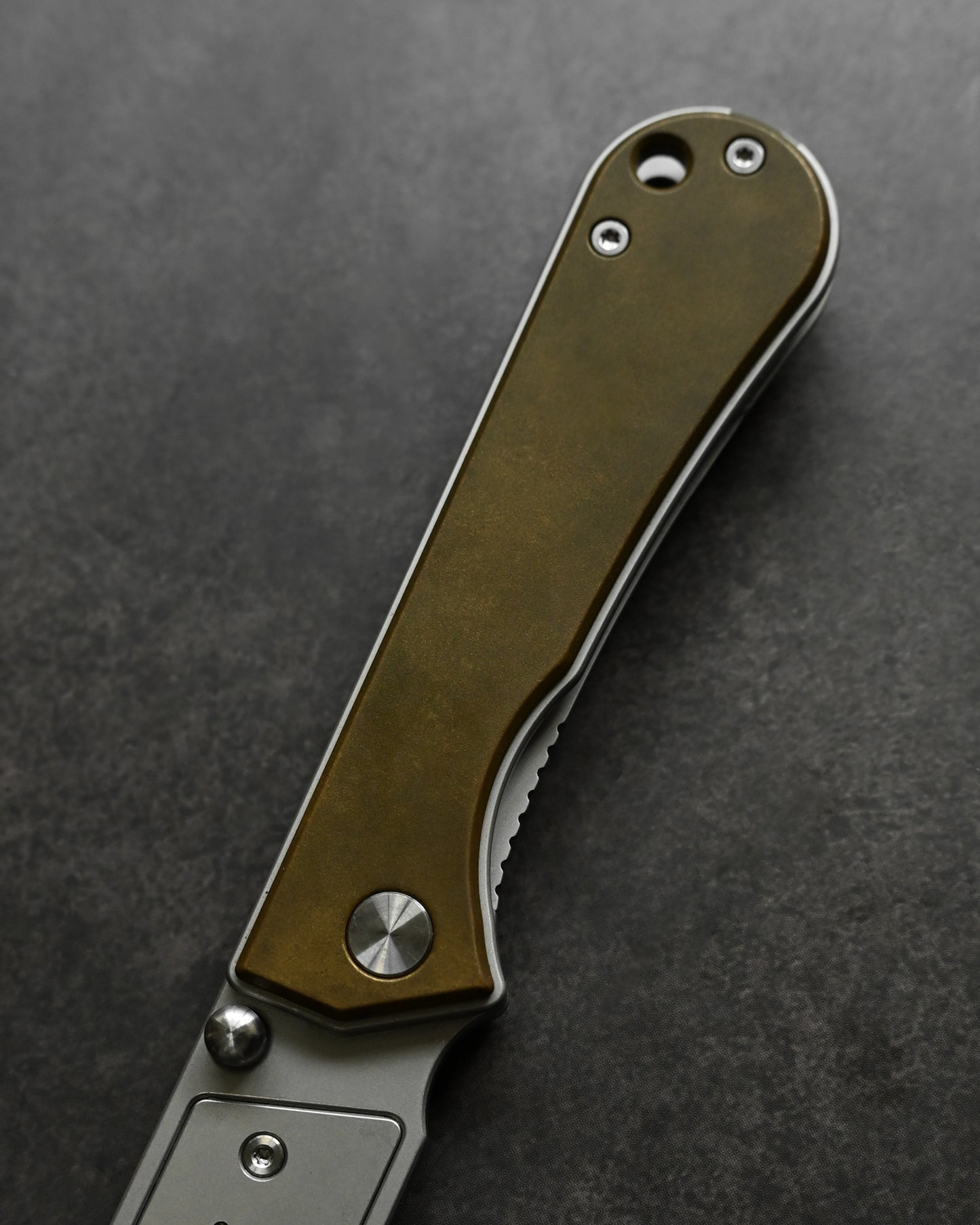NUKNIVES Brass Handle Quick-Open Replaceable Blade Utility Knife Kumpanter U23