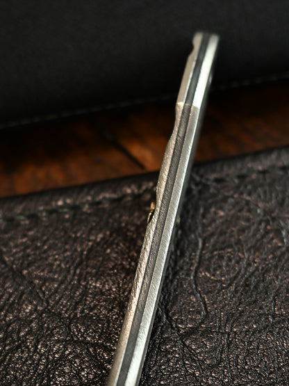 wtopia 2026 SEKI Custom One-Off Gray Swan ATS-34 Laminated Steel EDC Pry Bar