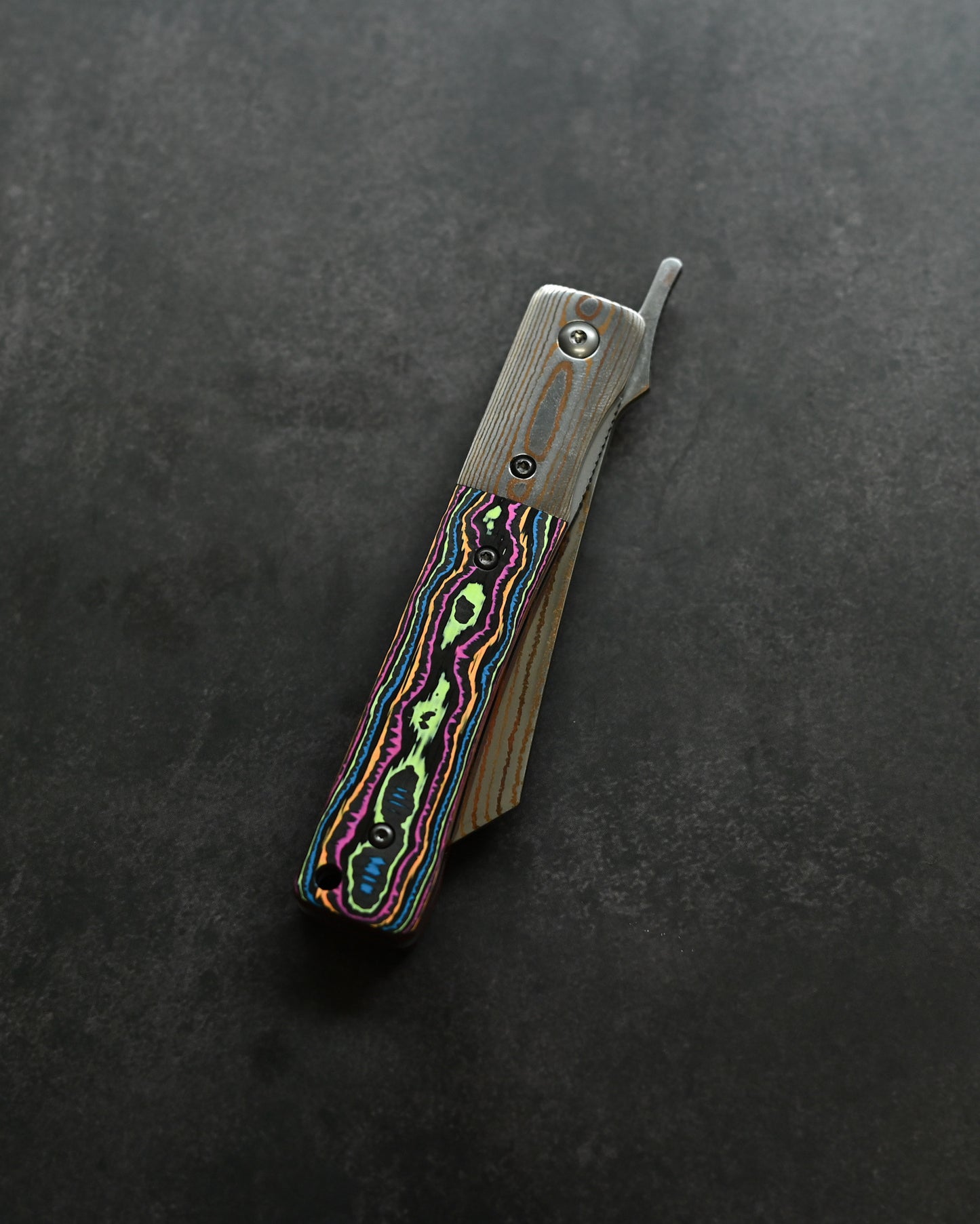 Haoworks Design Eirou  (Shadow Wolf) SG2 Mokume Damascus Folding Knife  Neon Lava Handle