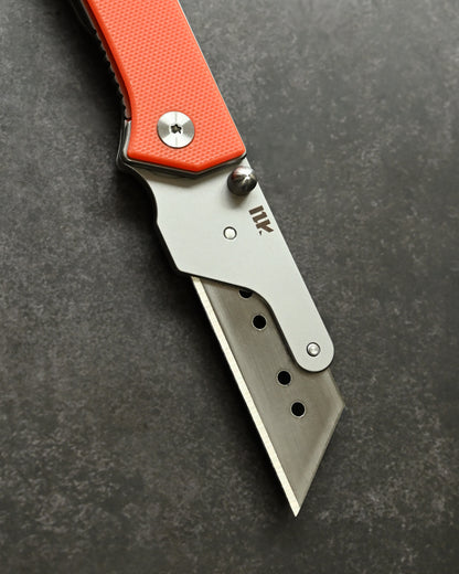 NUKNIVES Orange G10 Handle Quick-Open Replaceable Blade Utility Knife | Kumpanter U23