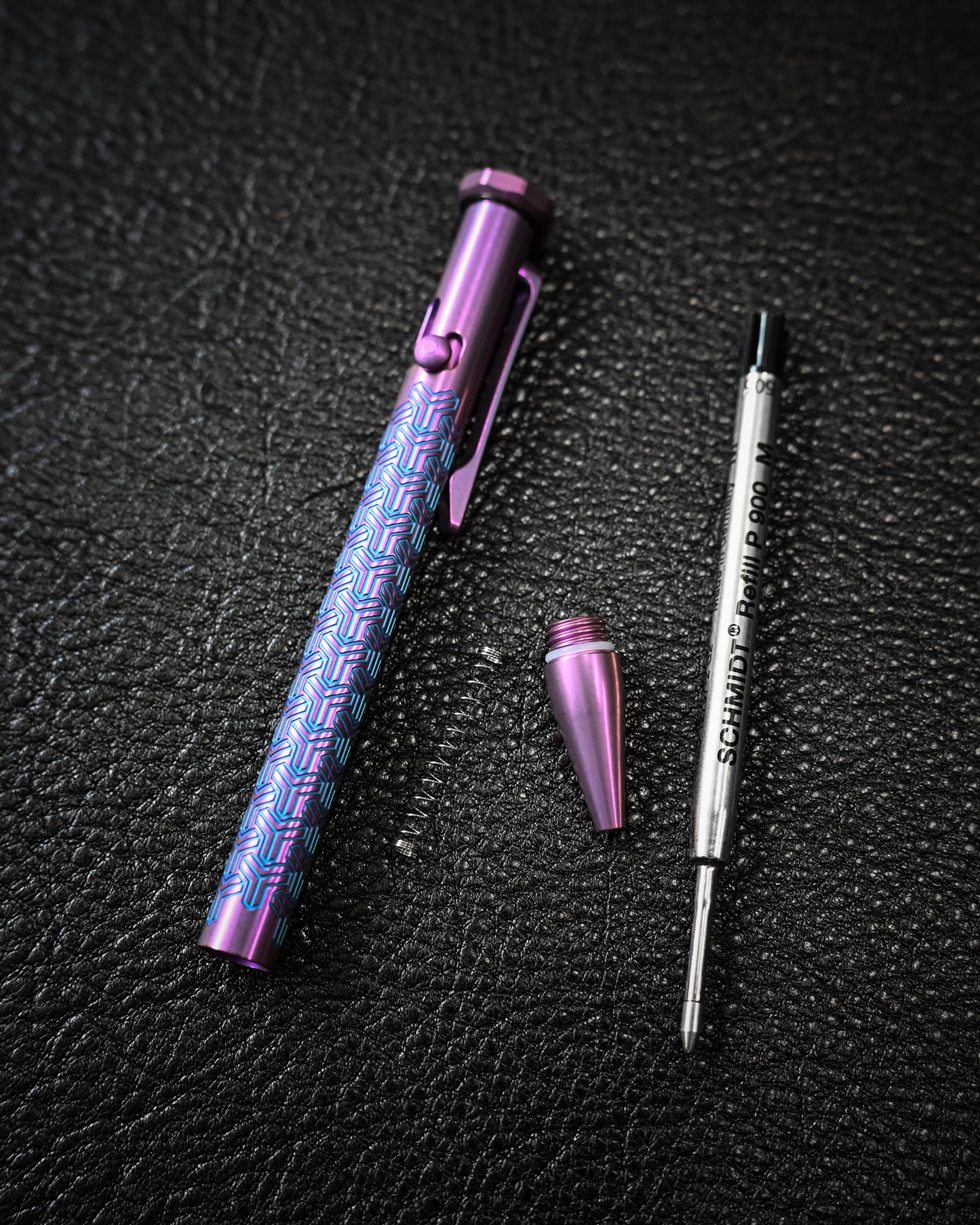 TACRAY Titanium Bolt Action Pen sunizumi Interlock pattern