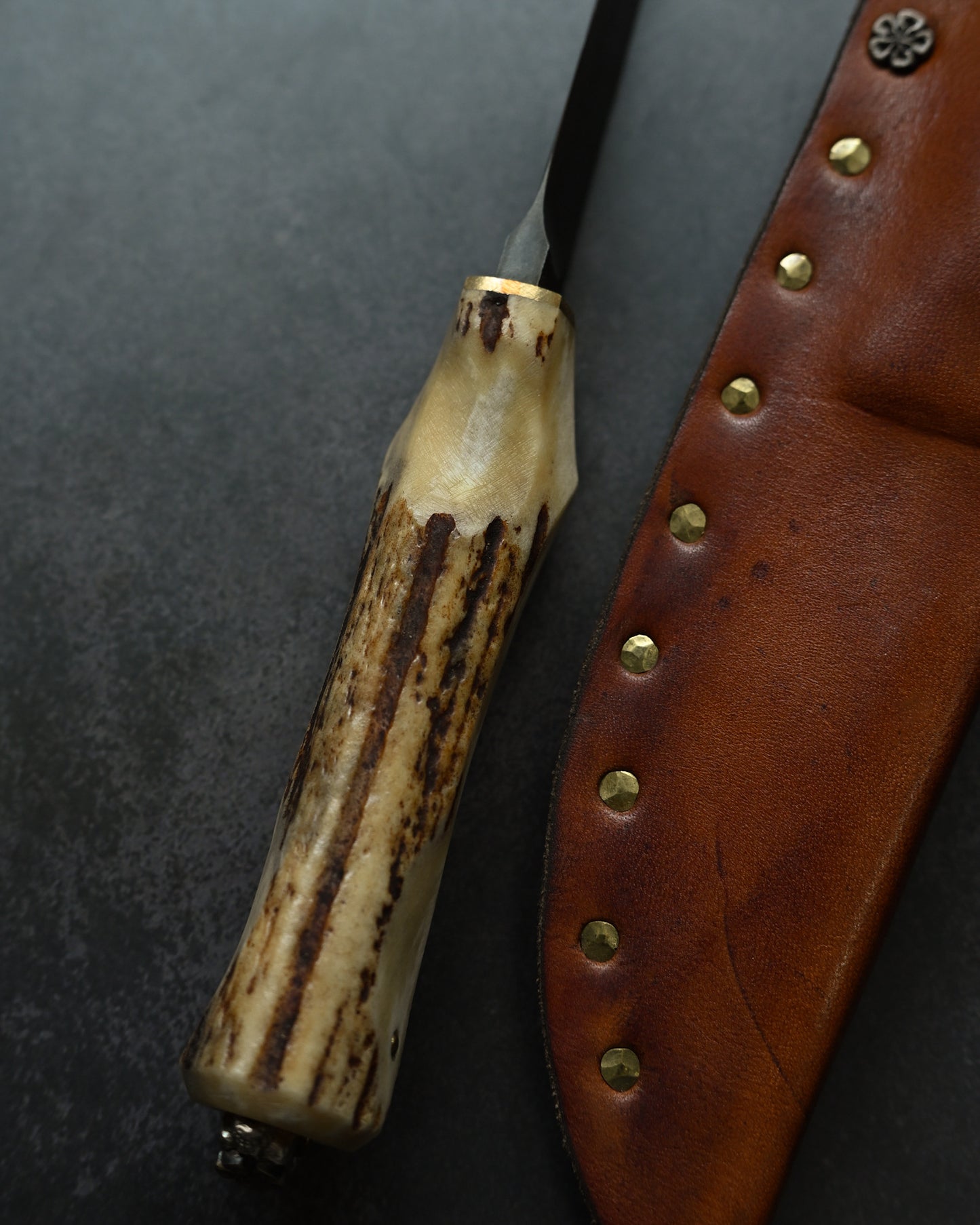 Wtopia Hunting Knife (Semi Skinner) – K990 Hamon Handmade Knife, Made in Japan