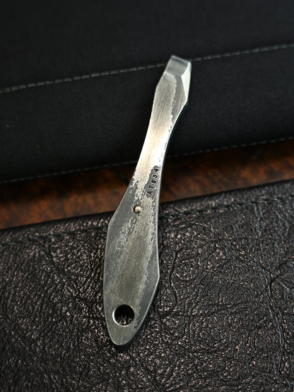 wtopia 2026 SEKI Custom One-Off Gray Swan ATS-34 Laminated Steel EDC Pry Bar