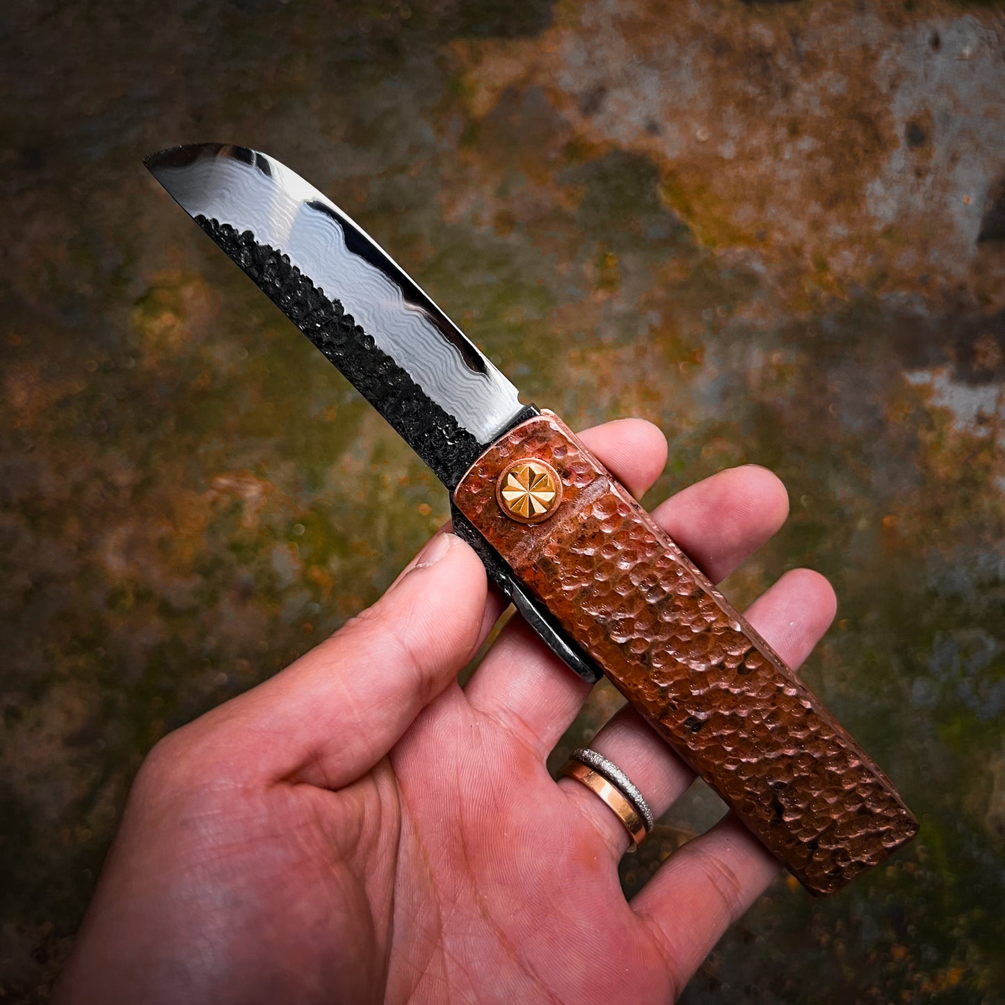 Fat Guard Style Custom Folding Knife – Hand-Forged Damascus San Mai Blade with O1 Core & Hammered Copper Handle (Limited to 20)