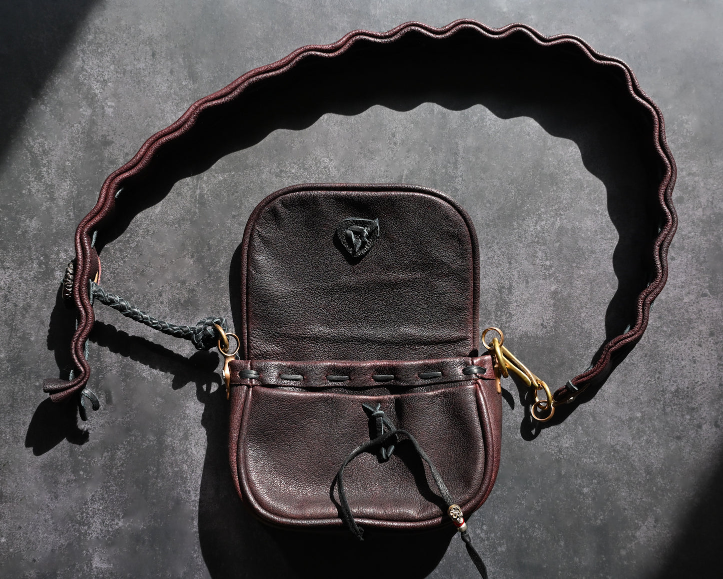 Wtopia CH4 ハンドメイド・カスタムバッグ バーガンディ（ワンオフ・一点物）