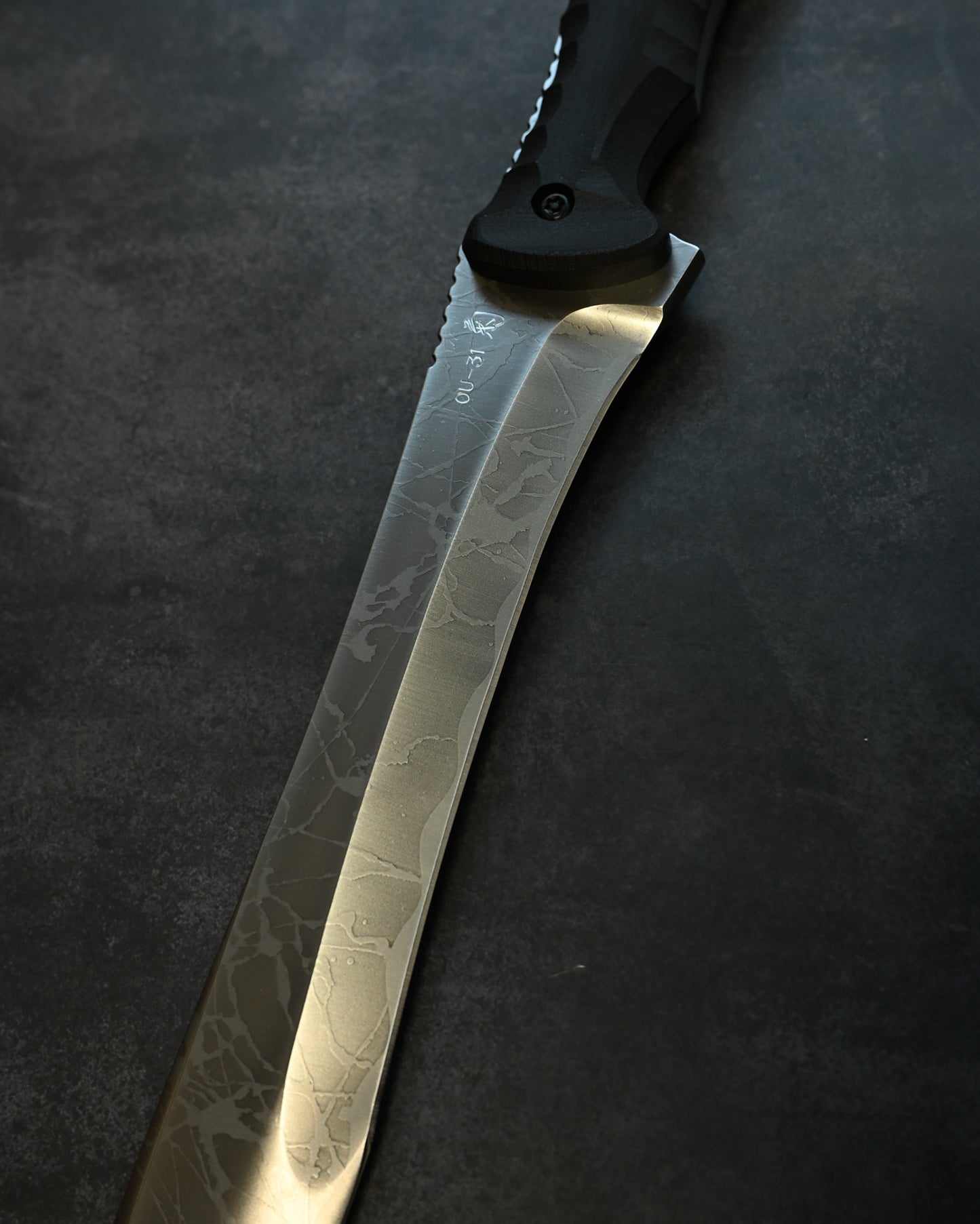 松田菊男 Kiku Knives “Silver Dragon（シルバードラゴン）”｜OU-31 工具鋼 × ブラックG10ハンドル｜超大型タクティカル直刀｜日本製ハンドメイド