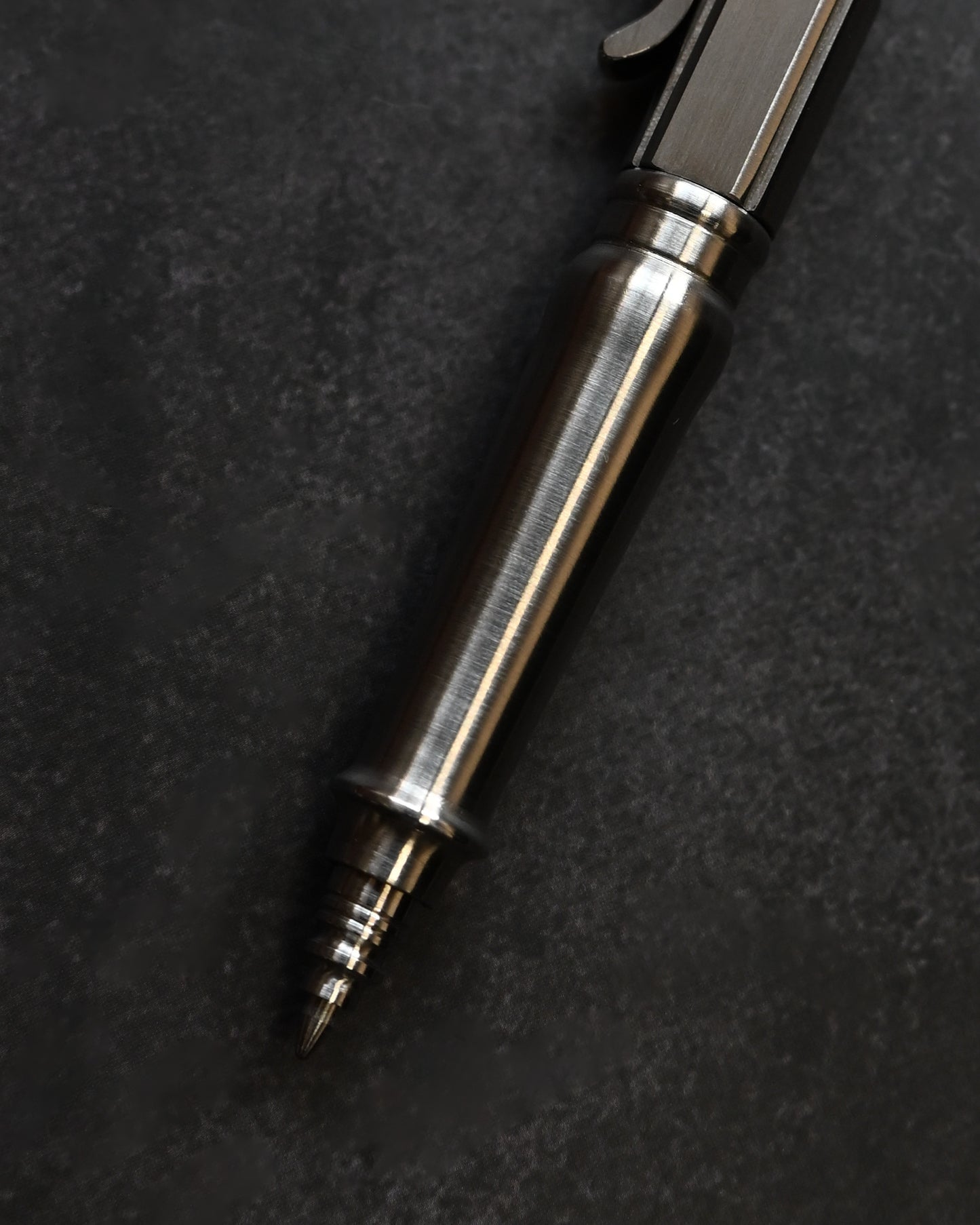 Hidetoshi Nakayama Kyoto Show Edition Stainless Steel Bolt-Action Tactical Pen Type B – Rounded Conical Tip