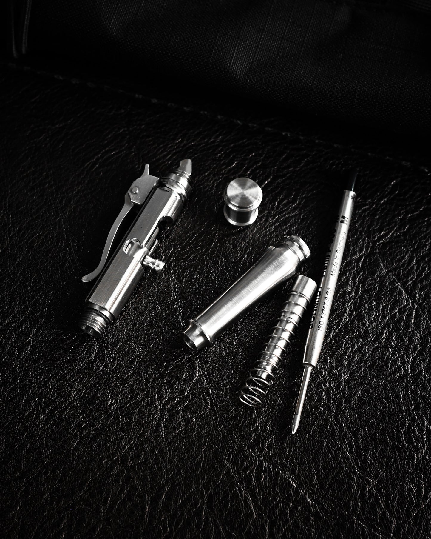 Hidetoshi Nakayama Custom Stainless Steel Bolt-Action Tactical Pen Knife