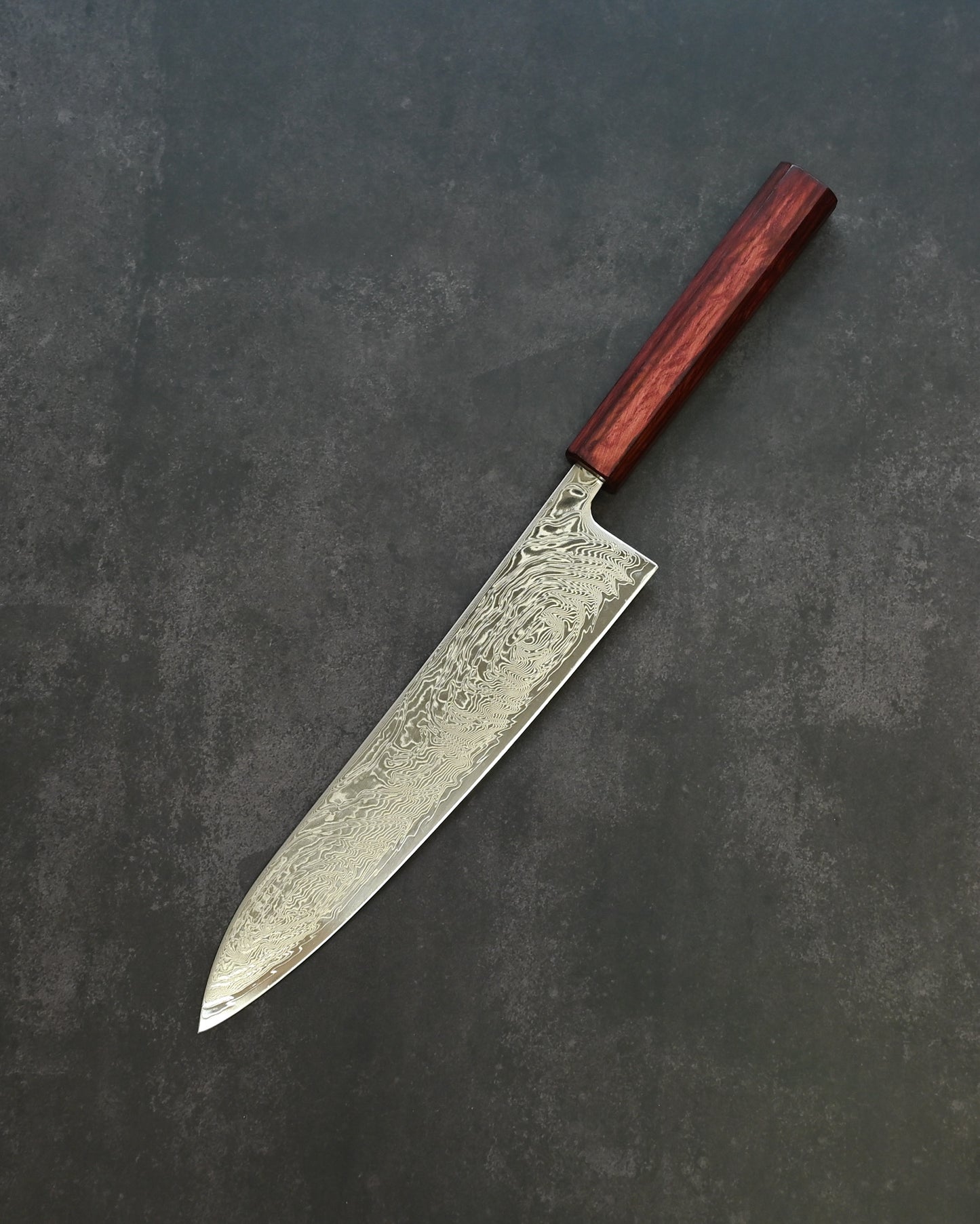 Kanetaka Limited Gyuto 240mm – VG10 Damascus-Clad Steel / Mirror Polish / Artisan Sharpened
