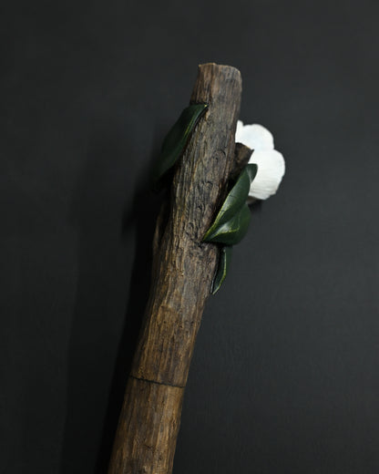 Hidetoshi Nakayama “Flower Knife” — Handmade Art Knife with Boxwood Handle & Antler Blossom