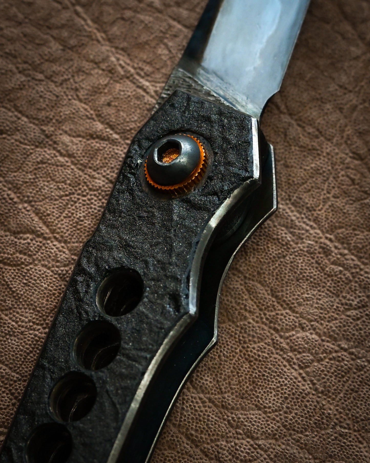 推薦作家・極希少 二部幸夫作 東京展示会モデル No.R8-2 「肥厚守」カスタムフォールディングナイフ