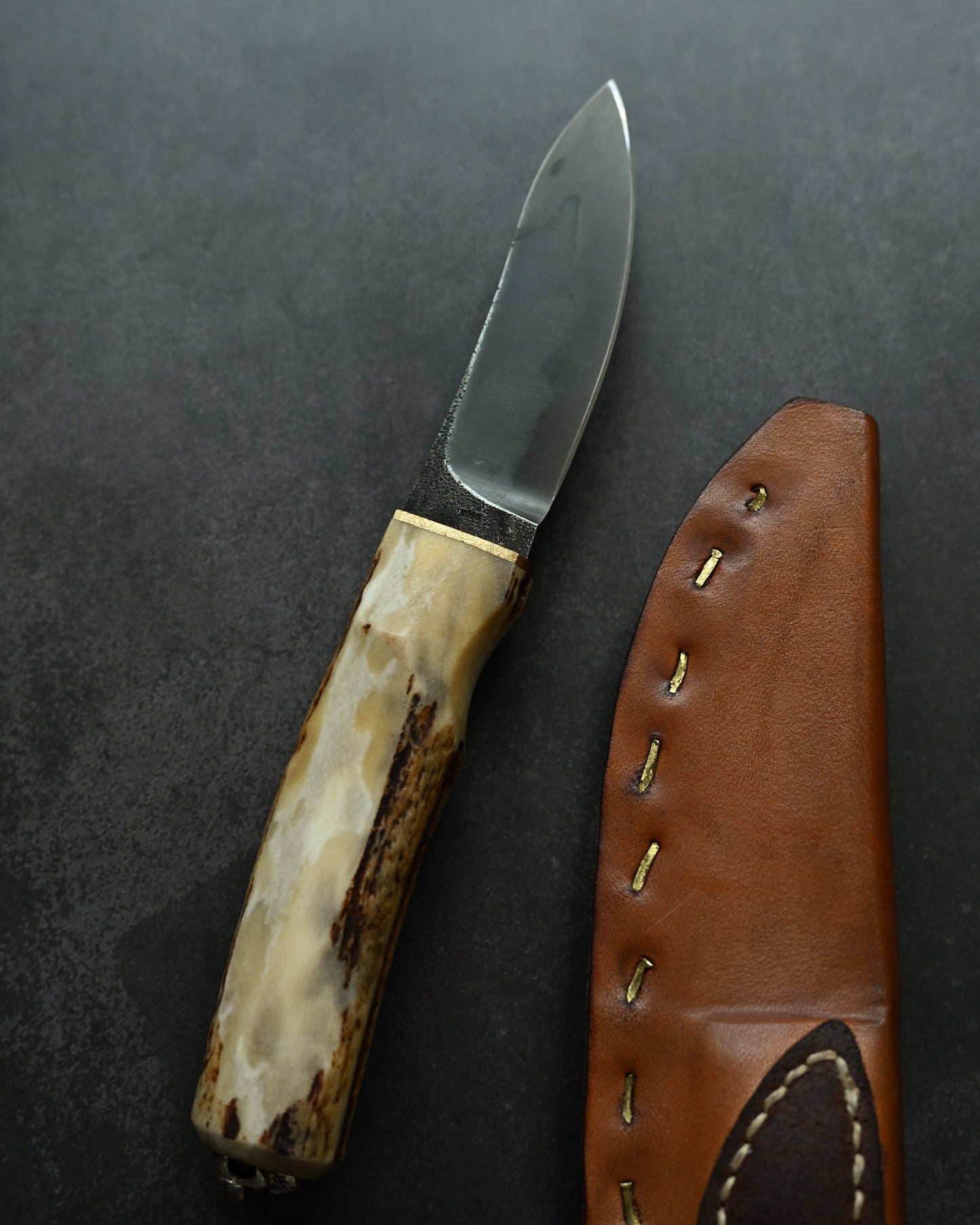 Wtopia Hunting Knife (Semi Skinner) – K990 Hamon Handmade Knife, Made in Japan