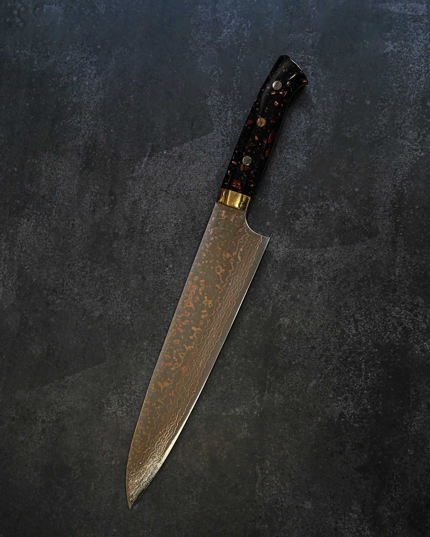 佐治武士 V金10W 有色ダマスカス 牛刀 240mm 黒茶コーリアンハンドル 手打ち包丁