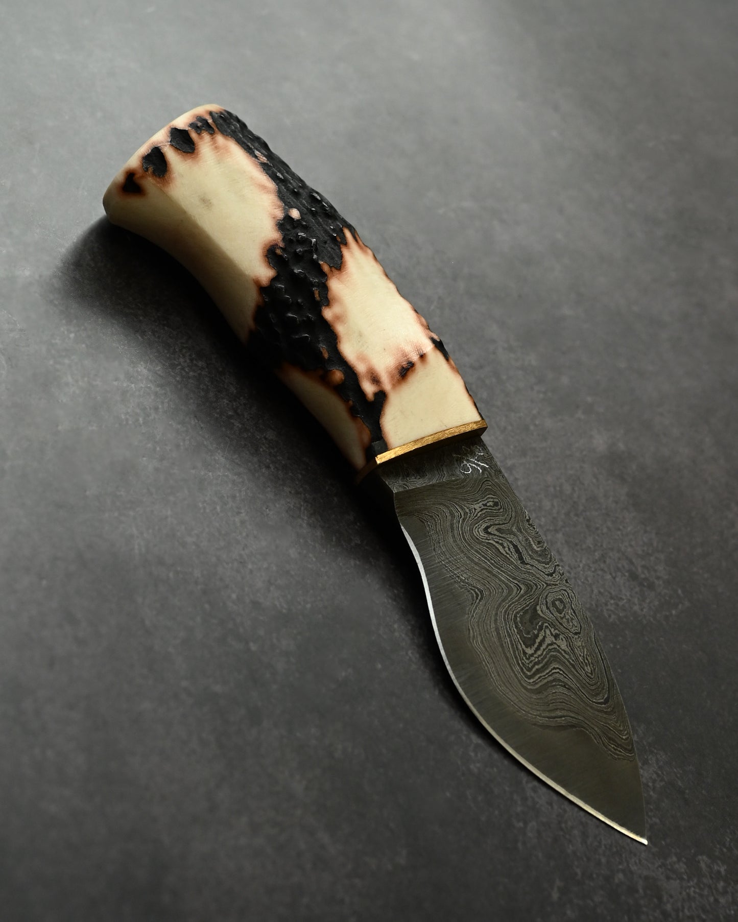 Wtopia Petty Camp – Handmade Japanese Damascus Knife with Antler Handle & Leather Sheath