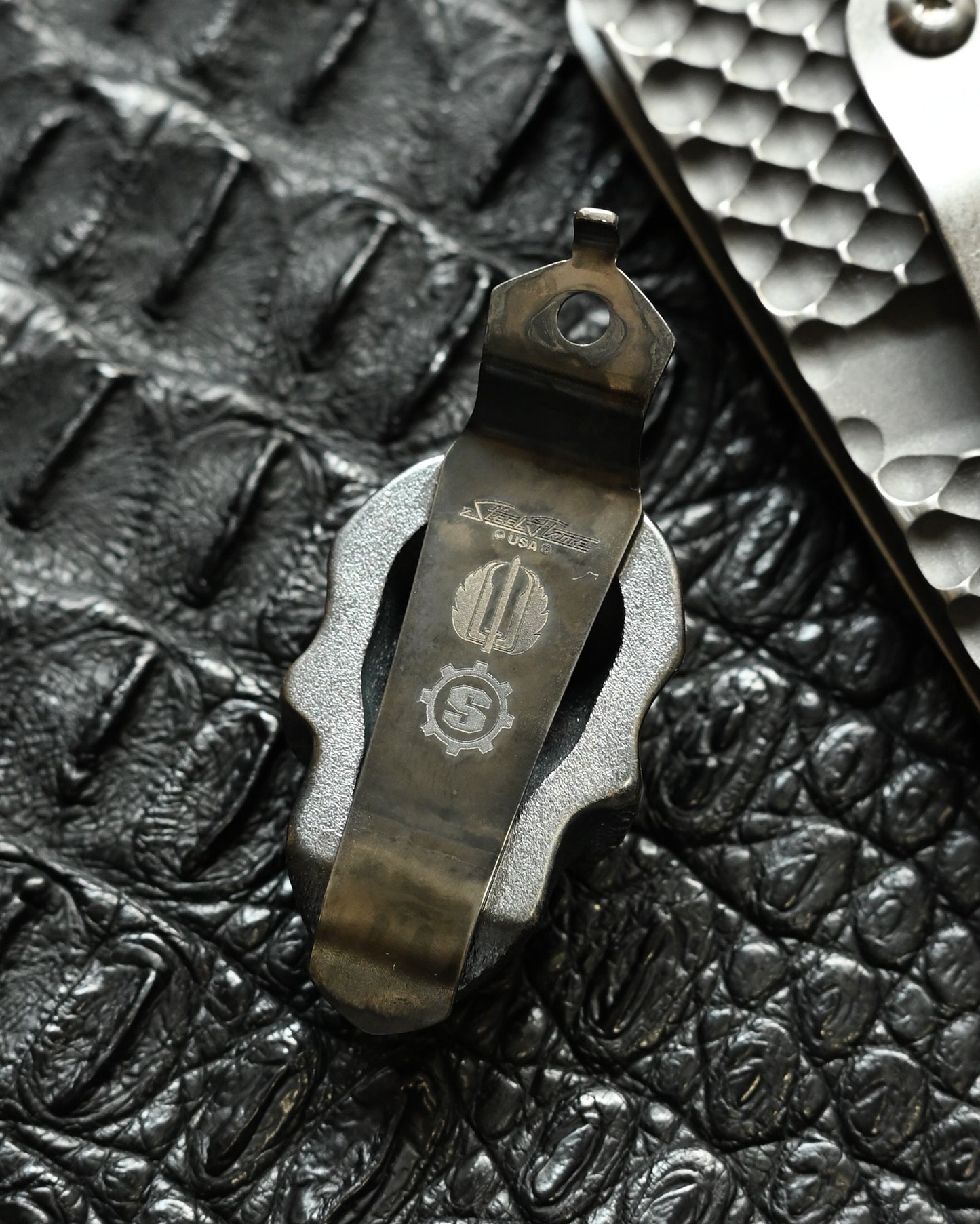 Steel Flame × Starlingear × Strider Triple Collaboration Pocket Clip – Stainless Steel XXXL / 925 Silver Dark Skull Inlay