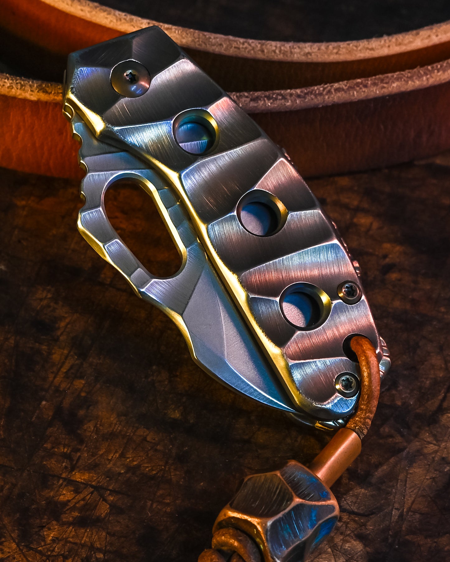 Homer Knife - T-Rex #392 Folding Knife | A Perfect Fusion of Anodized Titanium and Copper Bead