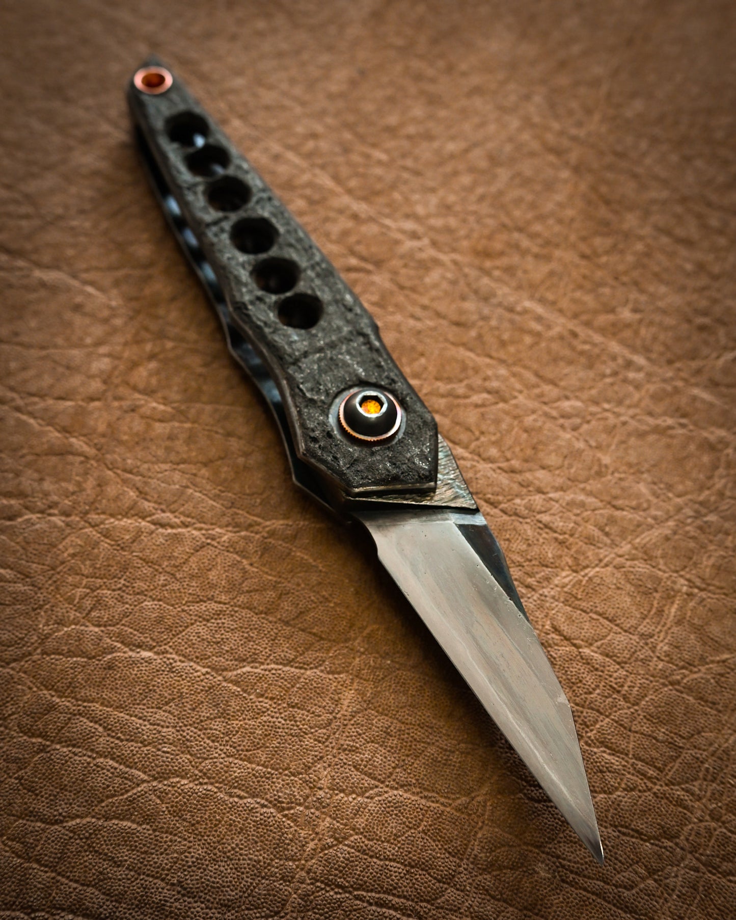 推薦作家・極希少 二部幸夫作 東京展示会モデル No.R8-3 「肥厚守」カスタムフォールディングナイフ