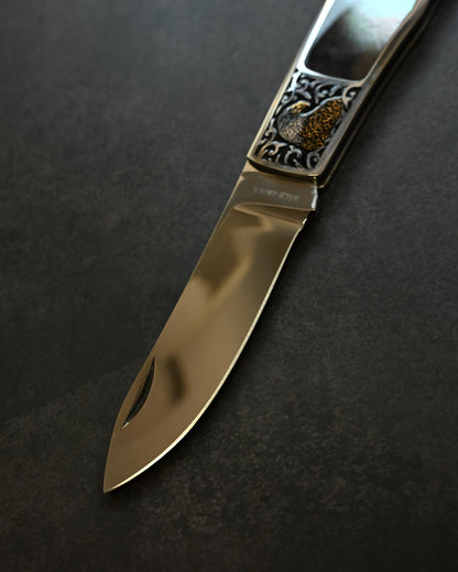 Katsuhiko Miura Handmade Folding Knife – Mother-of-Pearl Inlay & Engraved Eagle