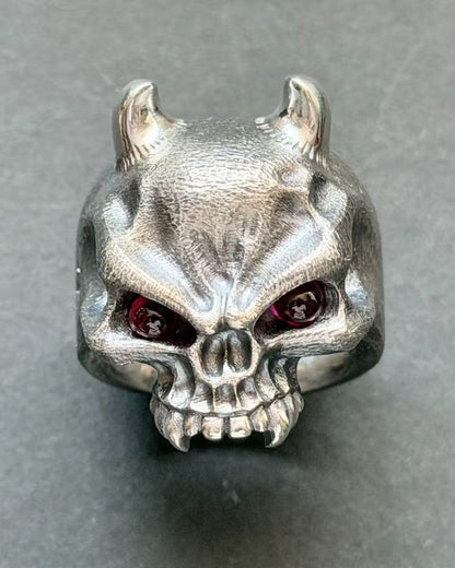 Steel Flame Vigilant Oni ハードウォリアー シルバーリング（レッドアイ）