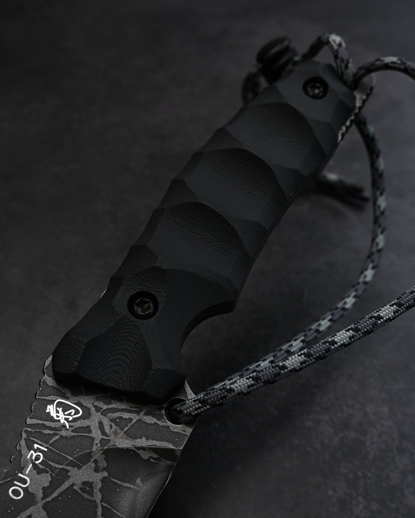 KIKUKNIVES AOKITAKAZE Rare Ginza Exhibition Edition – OU-31 Steel, Black G10 Handle, Personally Signed