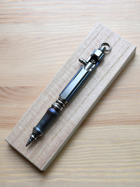 Nakayama Hideotoshi Mechanical Steampunk Tactical Pen – Bolt Action | Stainless Steel Body + Silver Skull Inlay | Black & Blue Options