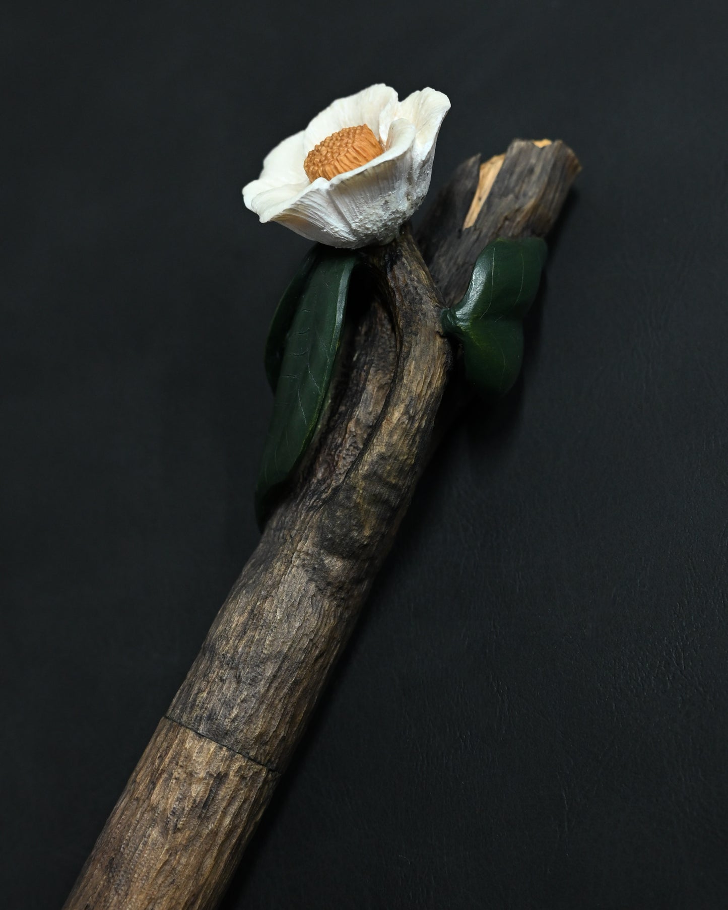 Hidetoshi Nakayama “Flower Knife” — Handmade Art Knife with Boxwood Handle & Antler Blossom