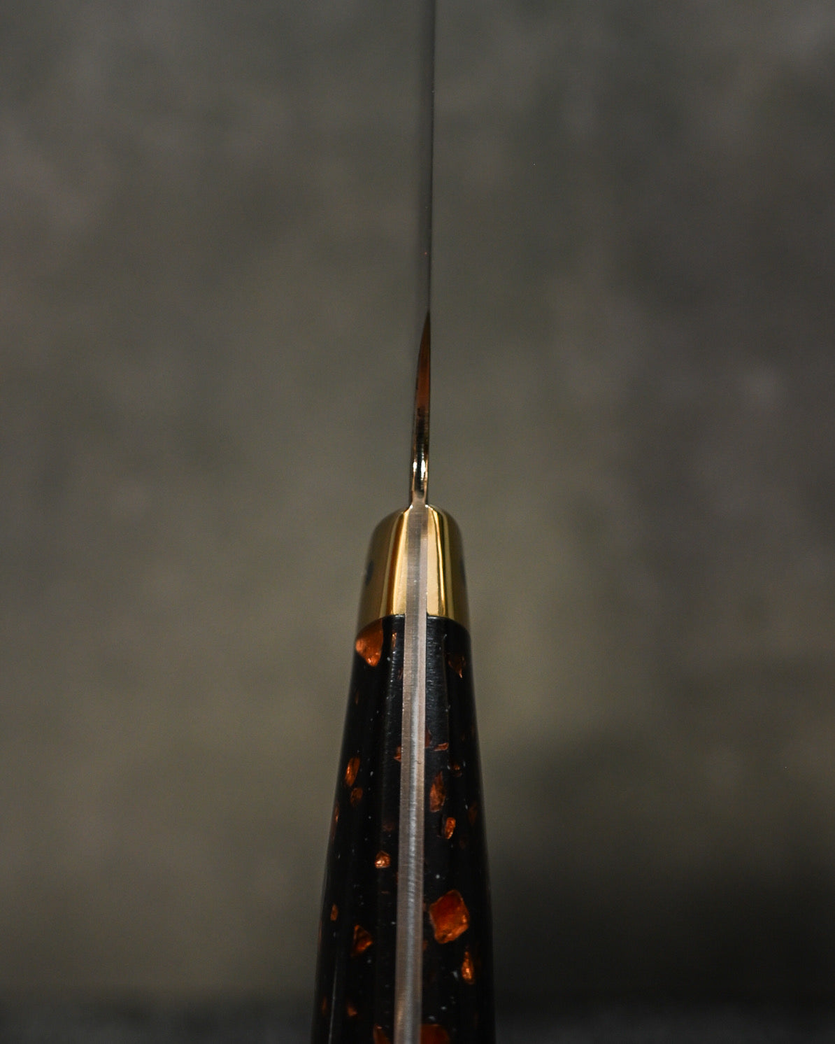 佐治武士 有色ダマスカス 牛刀 210mm ミガキ仕上げ 黒茶コーリアンハンドル 手打ち包丁