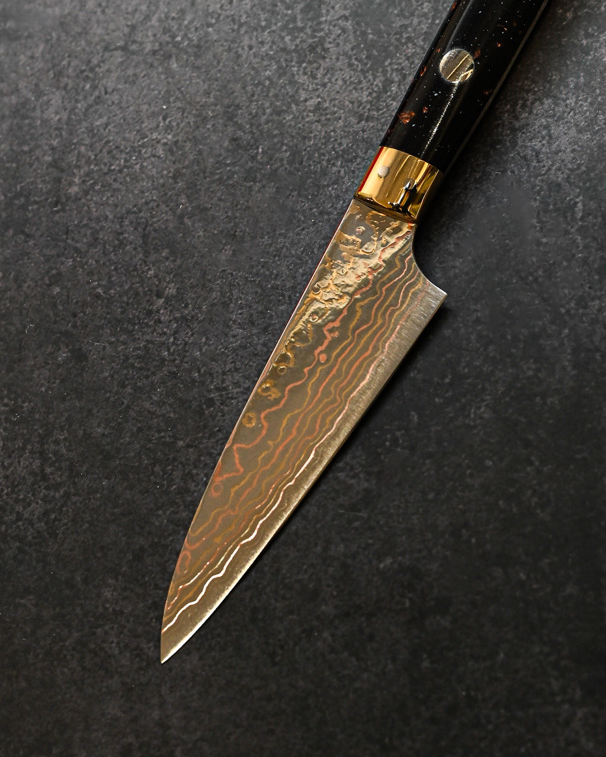 佐治武士 V金10W 有色ダマスカス ペティ 90mm ミガキ仕上げ 黒茶コーリアンハンドル
