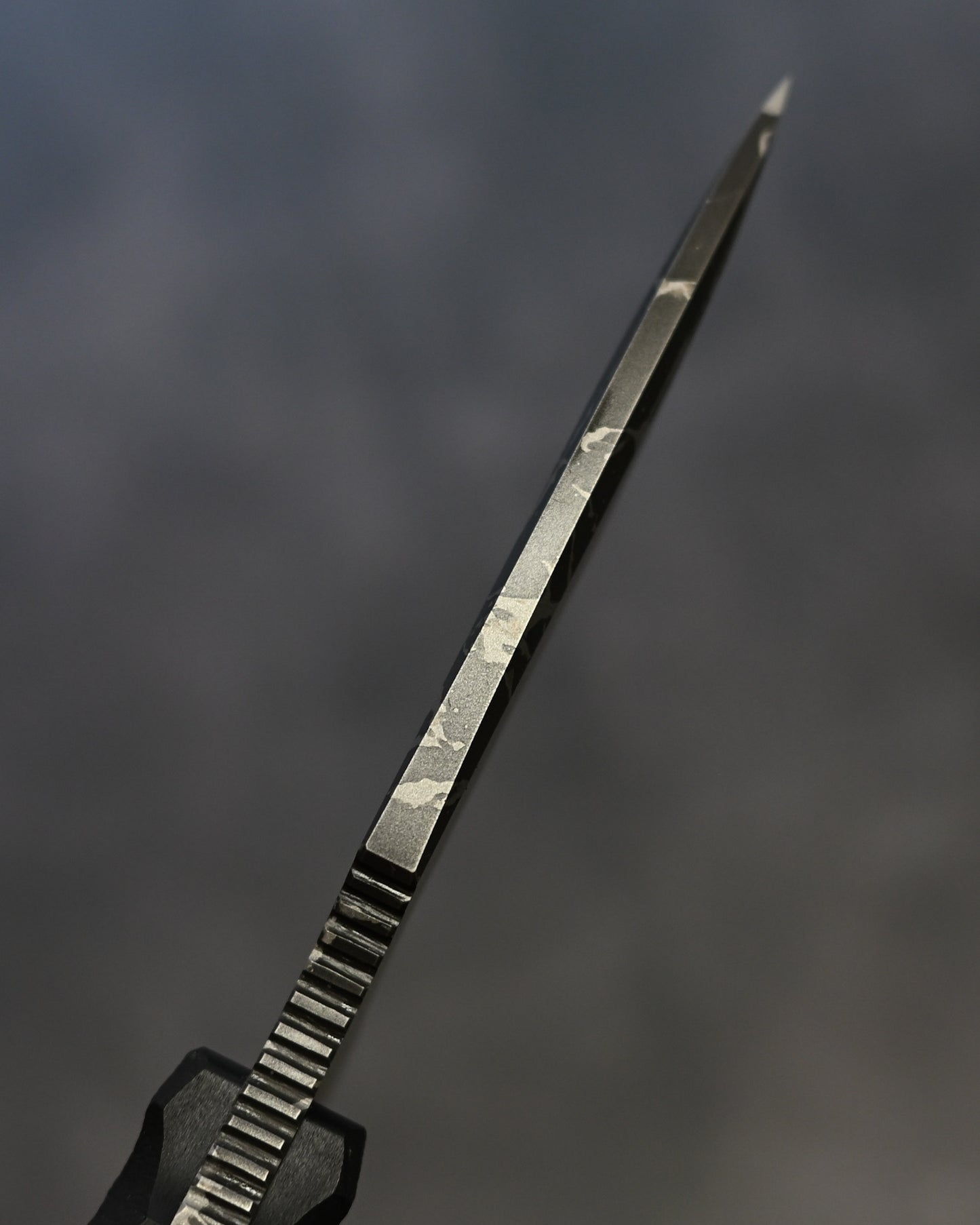 希少・極厚  松田菊男作 「白鷹」  サイン入り ハンドメイド フィクスドブレード  OU-31鋼 × G10ハンドル