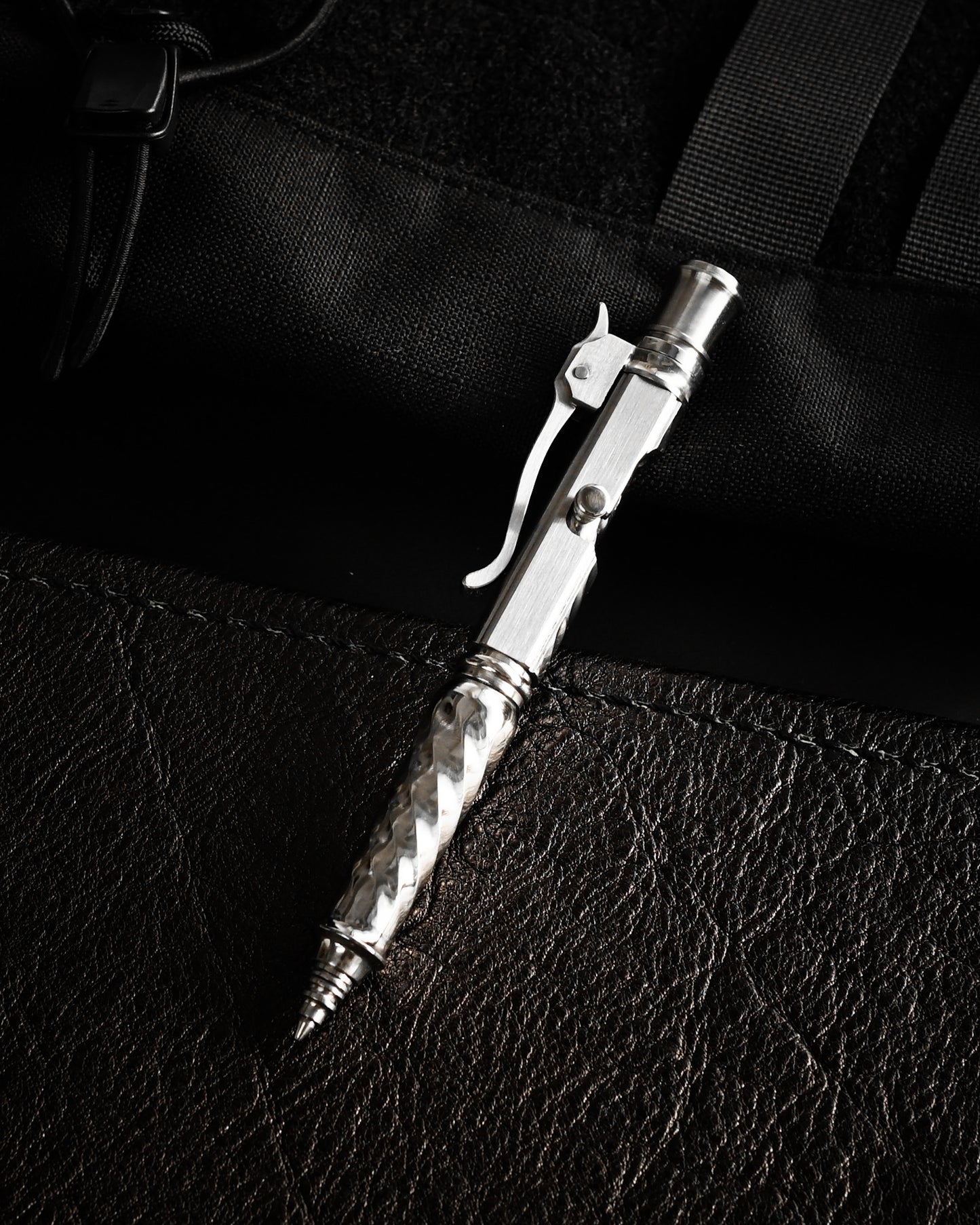 Hidetoshi Nakayama Custom Tactical Pen  Twist Pattern Body ＋Damascus Blade Head