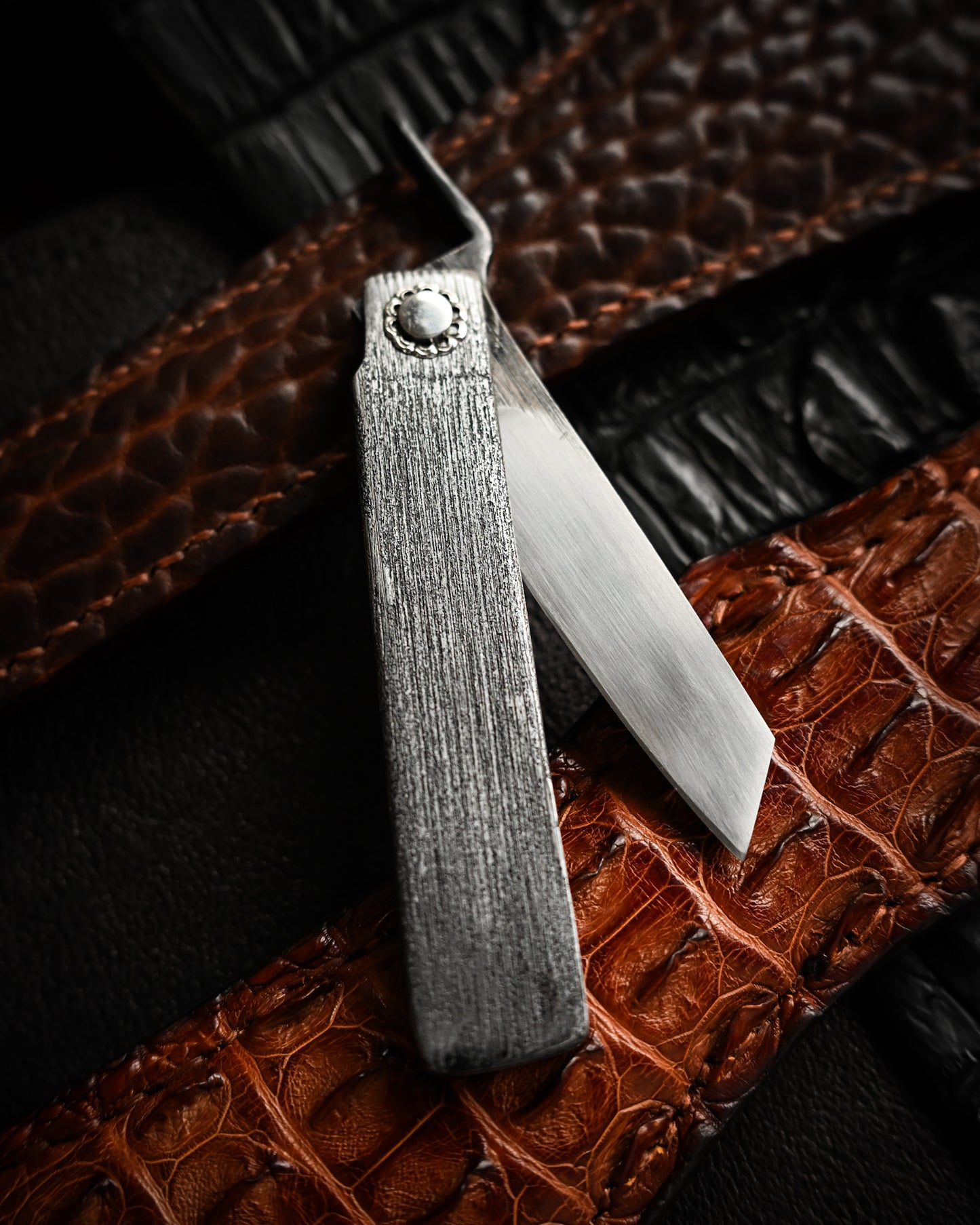 Japan Made Masayuki Tashiro S708 One-Off Aogami Fat-Mamori EDC Custom Folding Knife